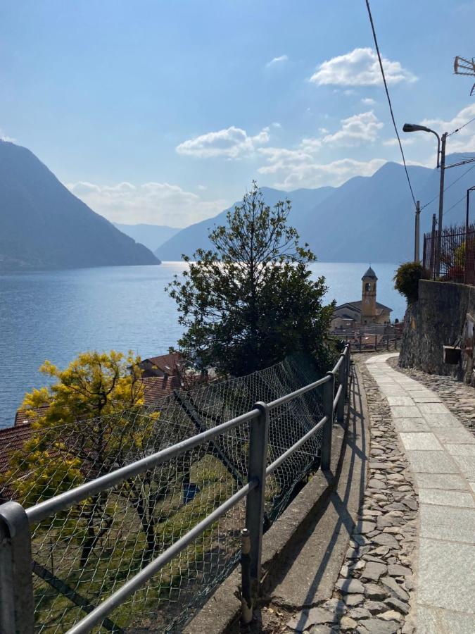 Paolo'S Home - Overlooking The Lake Colonno Exterior photo
